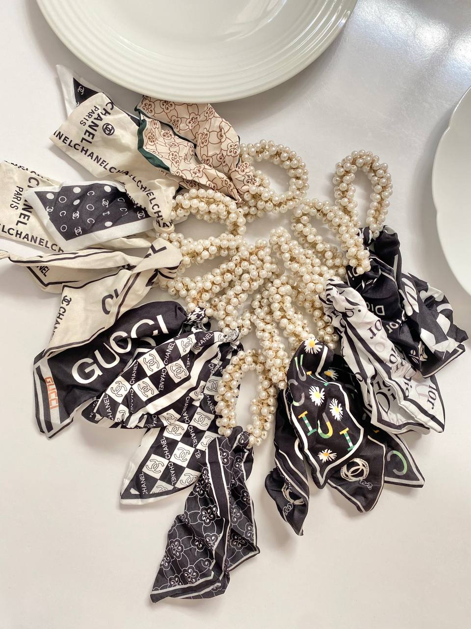 کِش موی کلاسیک مرواریدی باندانا