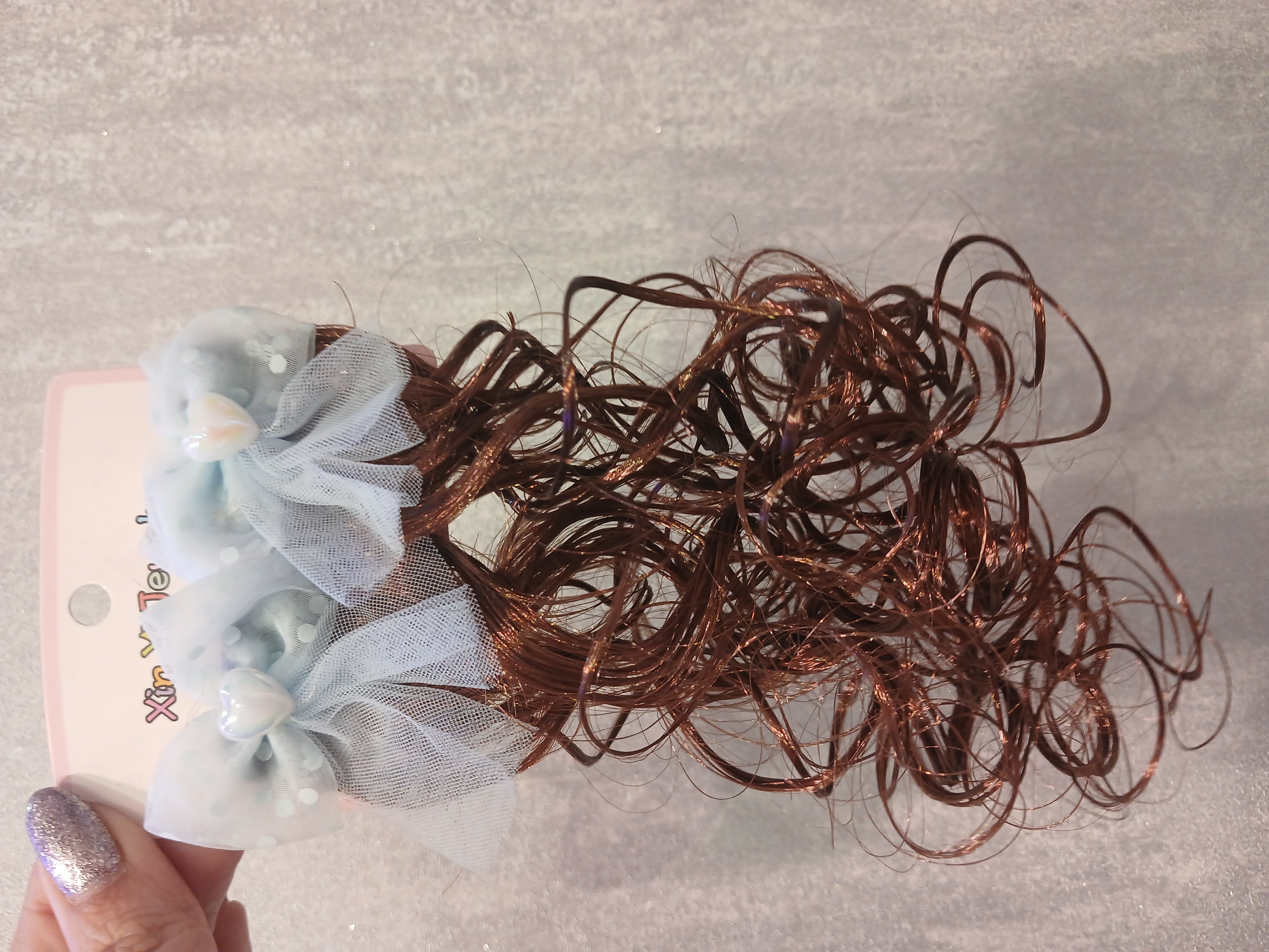 موی فِر با گیره انبری دخترانه و بچگانه