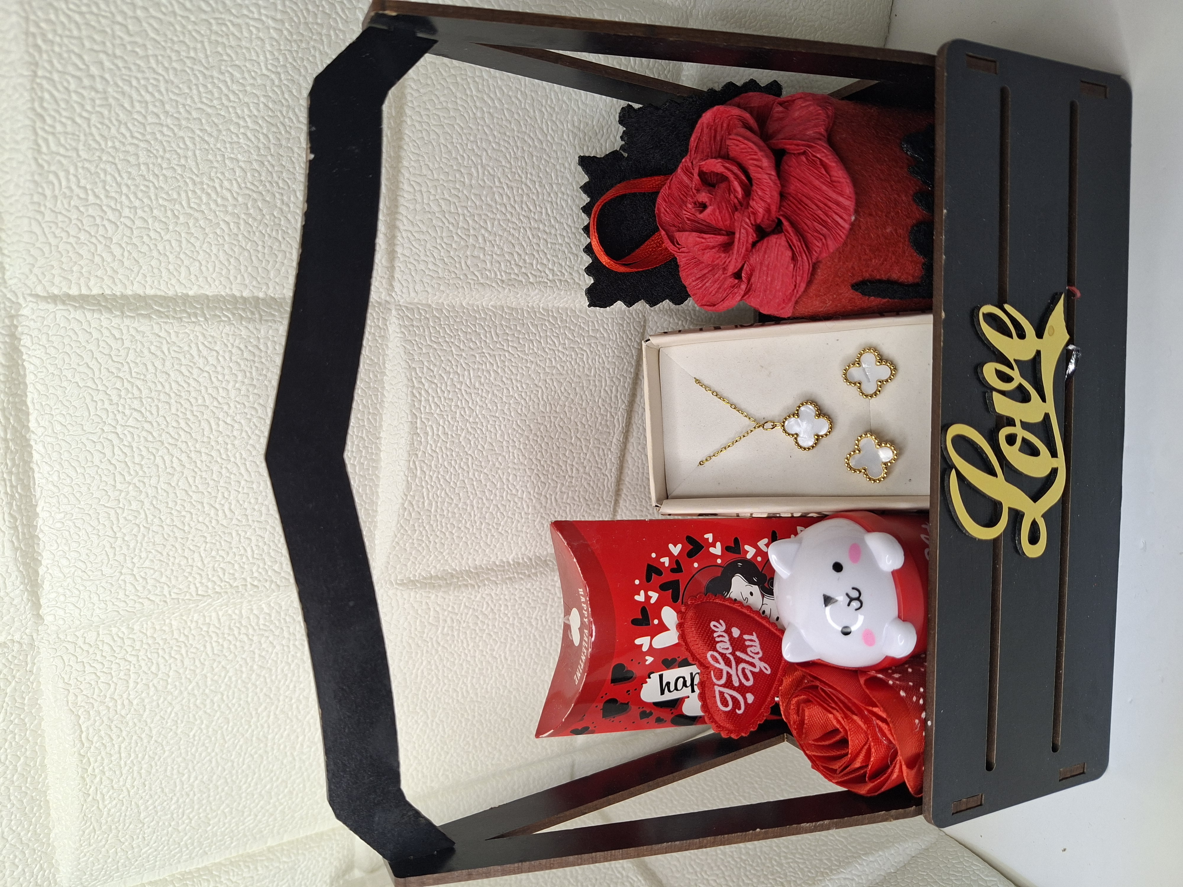 باکس آماده ولنتاین هدیه مناسب ولن تاین