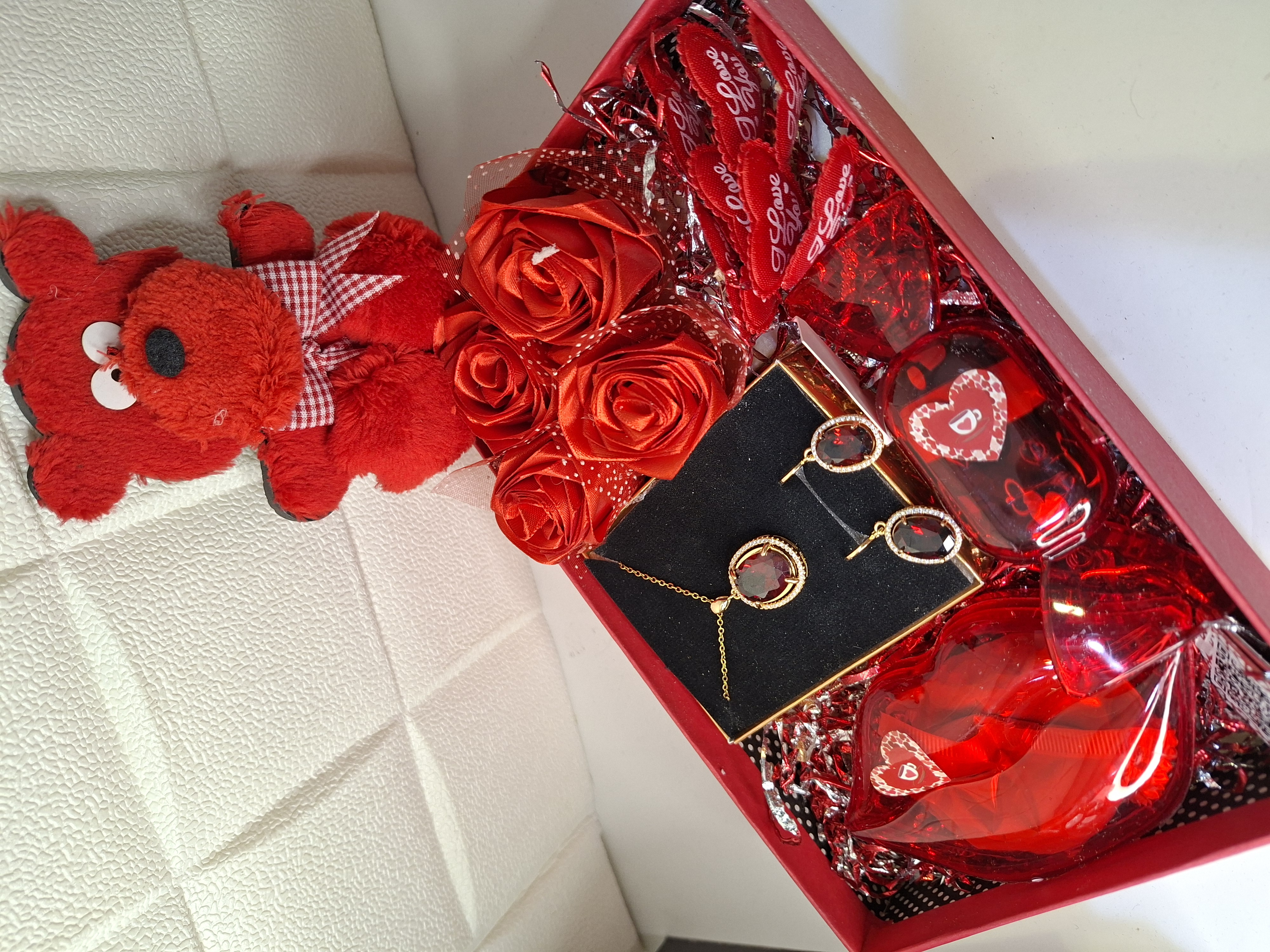 باکس هدیه ولنتاین پک آماده ولن تاین