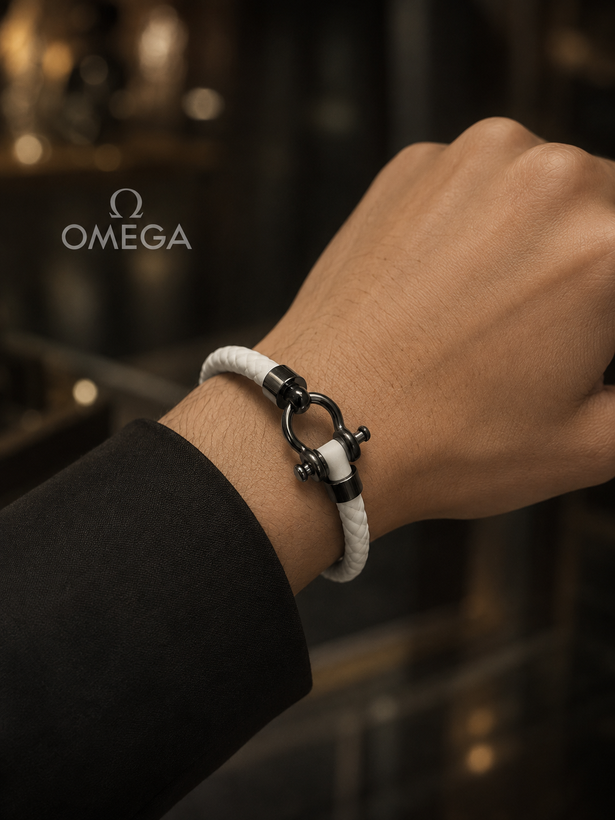 دستبند چرم اُمگا مستر کوالیتی اصلی قفل تمام استیل OMEGA